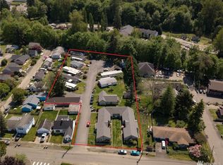 411 1/2 W Grove St #1-16, Shelton, WA 98584