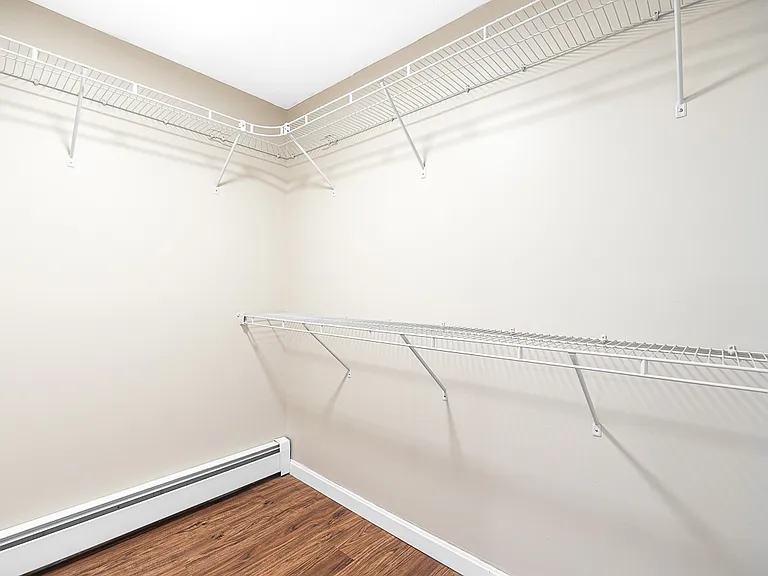 38 Idora Ave — Photo 22