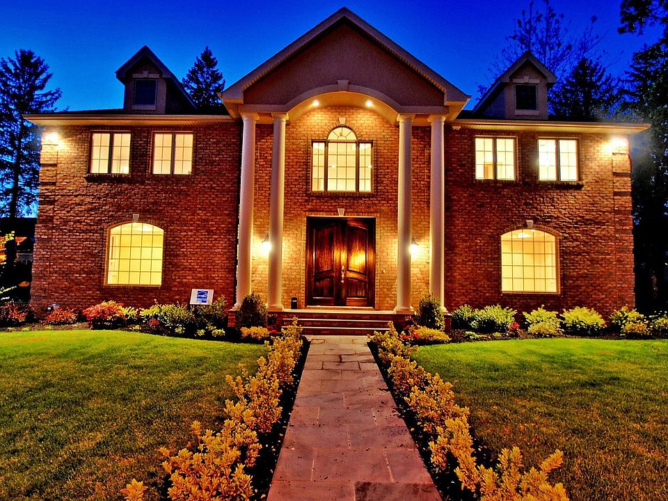 1st image of 33 Arbor Ln