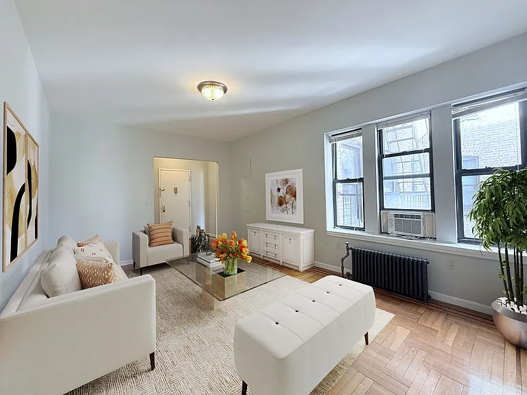 333 Fairmount Ave #3J — Photo 2