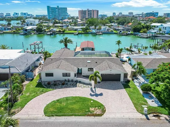 74 Windward Is, Clearwater, FL 33767