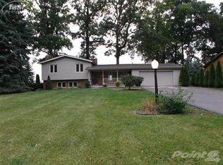 4179 McCandlish Rd, Grand Blanc, MI 48439