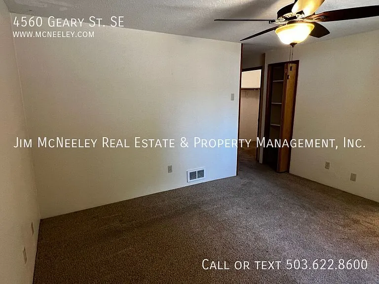 4560 Geary St SE — Photo 9