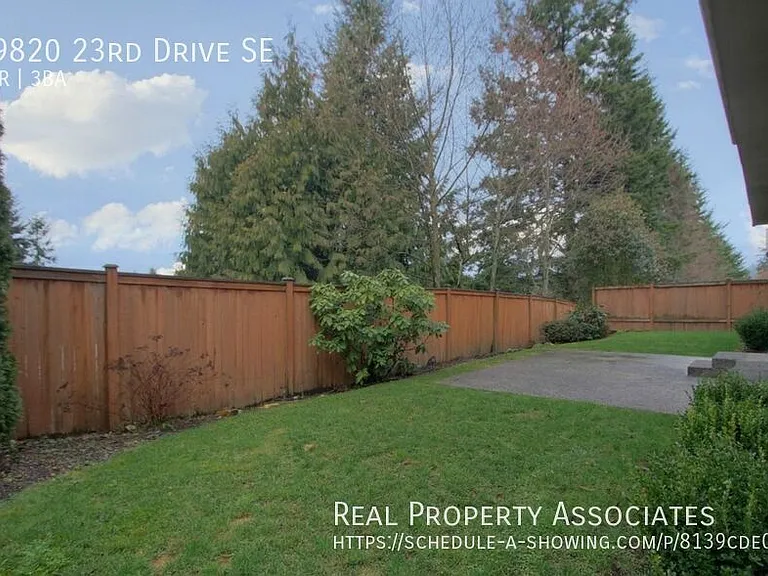 19820 23rd Dr SE — Photo 14