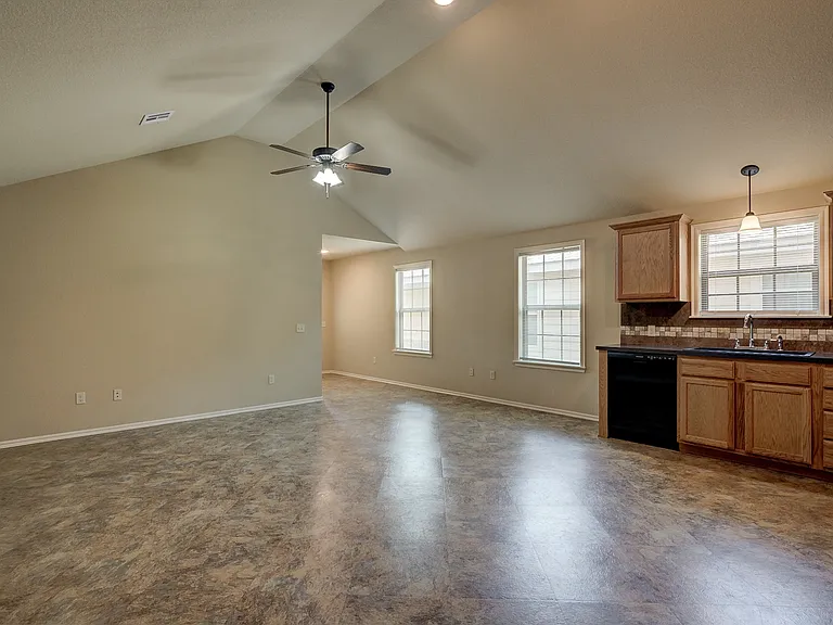 903 N Osage Ave #A — Photo 9