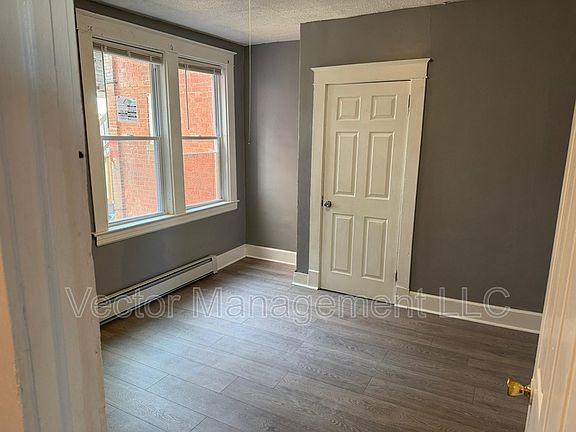 4th image of 57 Whiting St #61-2