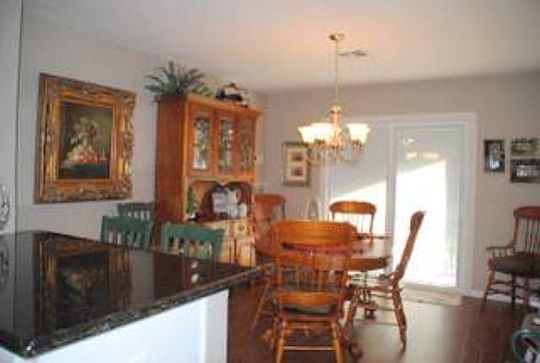 5th image of 3924 Heatherglen St