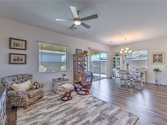 5th image of 469 Sunland Springs Ct