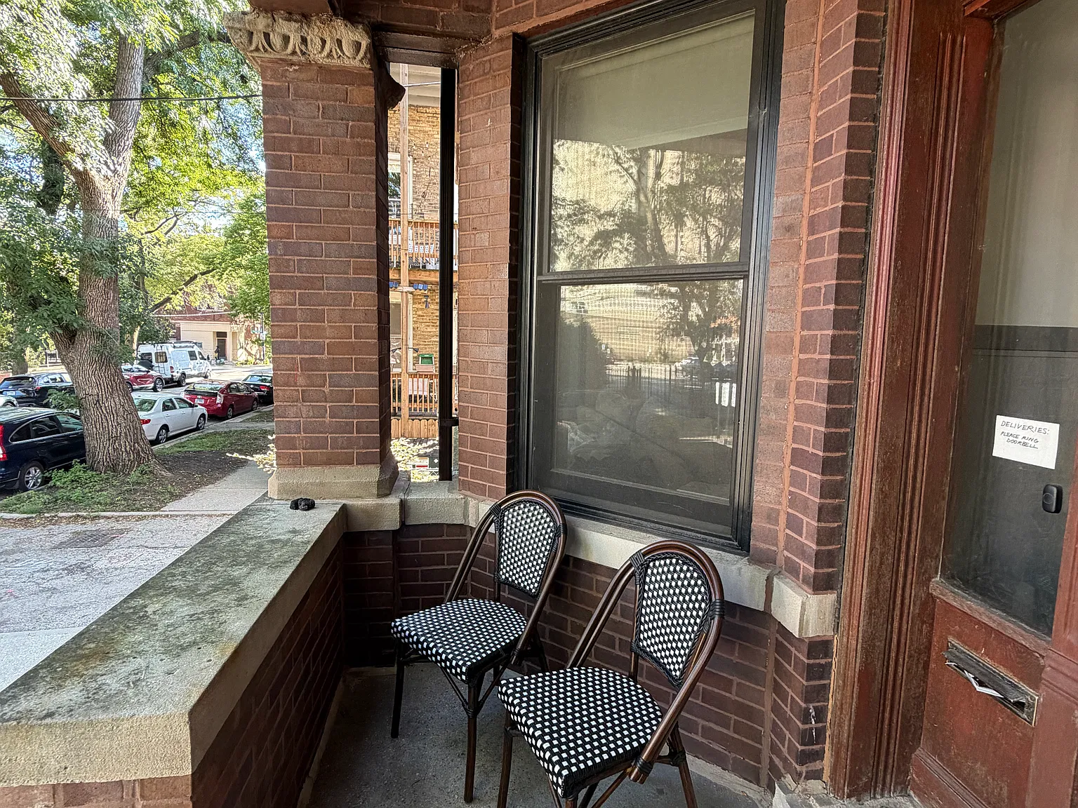 3 bed, 1600 sqft, $3,850 — Photo 3