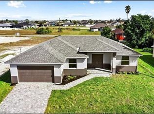 1017 NW 10th Ave, Cape Coral, FL 33993