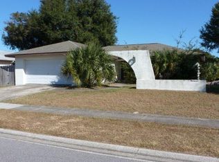 850 16th Way, Palm Harbor, FL 34683