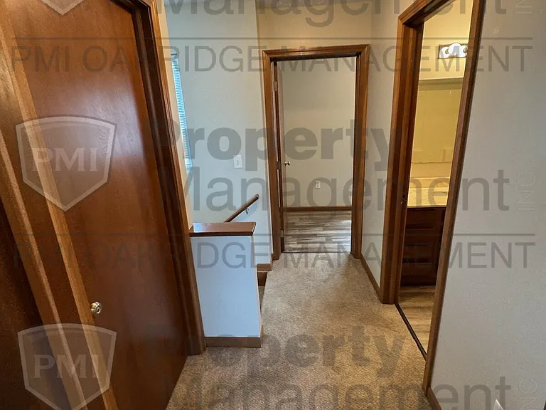 771 Meadow Glen Ave — Photo 14