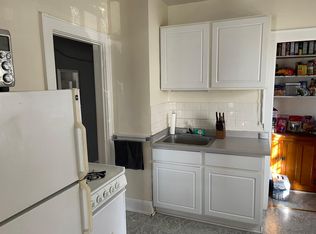 2914 N Cambridge Ave, Milwaukee, WI 53211