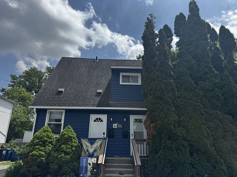 1st image of 900 Woodlawn Ave #Ann