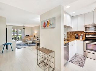 1925 Courtyard Way #F-101, Naples, FL 34112