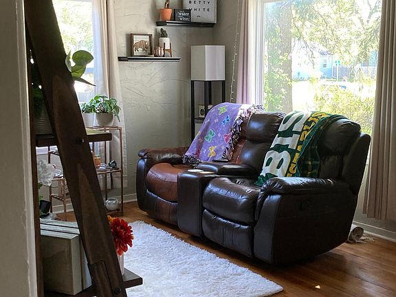 Upstairs living room
