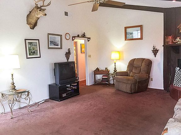 5th image of 8021 Channelview Dr