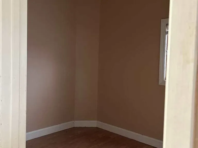 1505 Union Ave — Photo 6