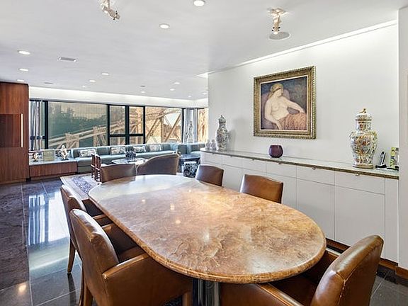 4th image of 425 E 58th St APT 15F