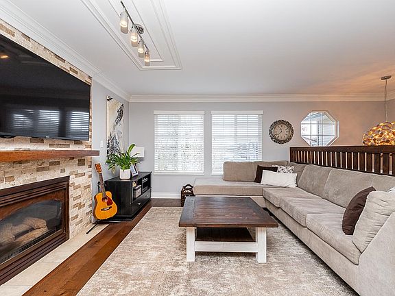 5th image of 4633 222a St