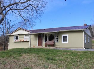 307 Light Cemetery Rd, Rogersville, TN 37857