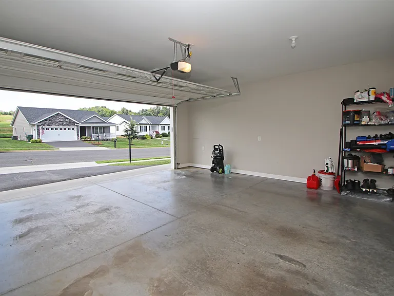 224 Spring Run Ln — Photo 42