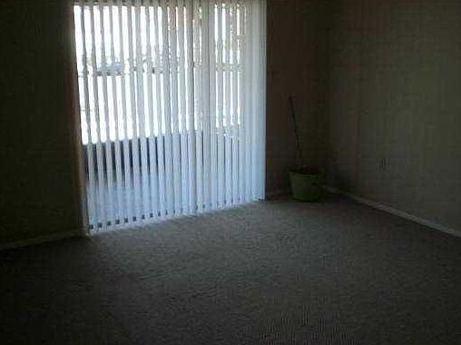 4th image of 1055 82nd Ter N APT G