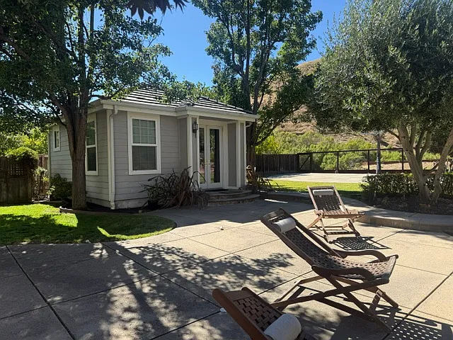 3581 Ashbourne Cir — Photo 10