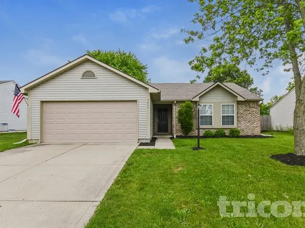 7403 Grandview Dr, Avon, IN 46123