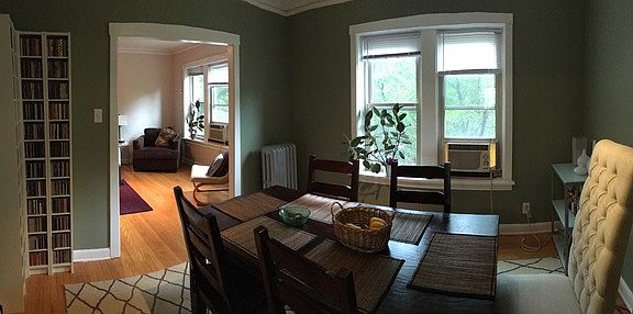 5th image of 2335 W Ainslie St APT 3E