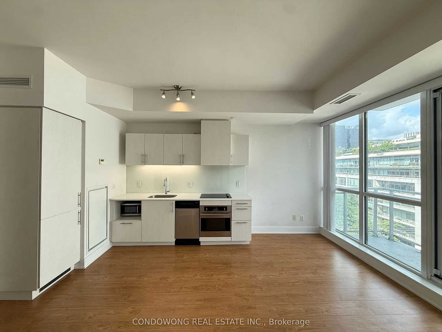 1 bed, $2,200 — Photo 1
