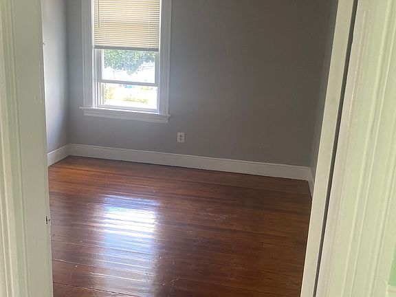 5th image of 892 Chalkstone Ave Floor 2