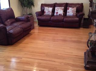 25 Valley Ct, Secaucus, NJ 07094