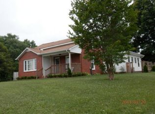 276 Farmbrook Rd, Ridgeway, VA 24148