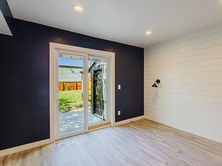 4001 E Cornell Ave — Photo 14