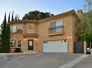 8131 Ellenbogen St, Sunland, CA 91040