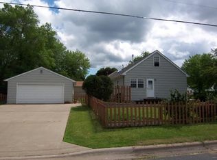 5756 Zane Ave N, Crystal, MN 55429
