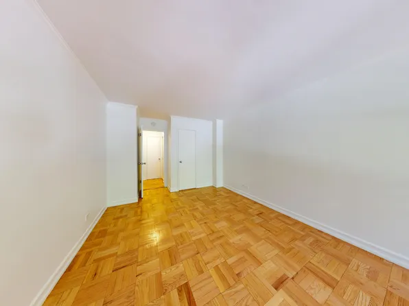 220 East 63rd Street image 6 of 14