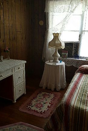 5th image of 216 NW Samoset Gln