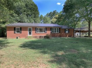 155 Clements Rd, Statesville, NC 28677