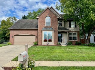 11287 Reflection Point Dr, Fishers, IN 46037