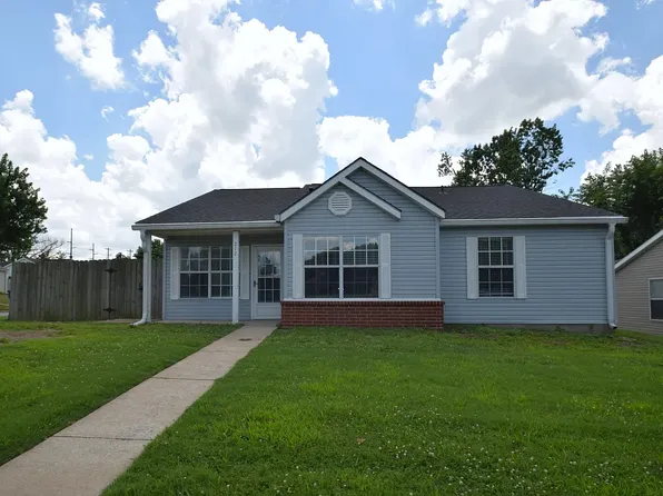 212 SE 17th St, Bentonville, AR 72712