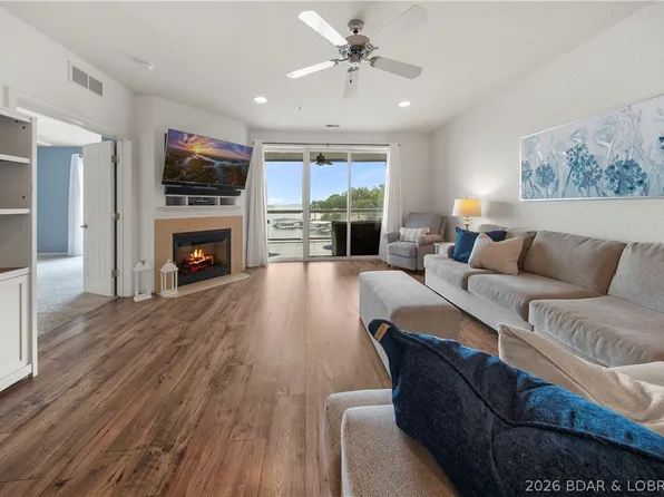 1200 Lands End Pkwy APT 222, Osage Beach, MO 65065