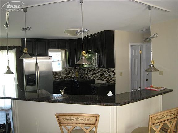3rd image of 4377 Staunton Dr