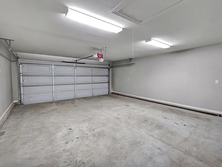 5907 Frio Dr — Photo 26