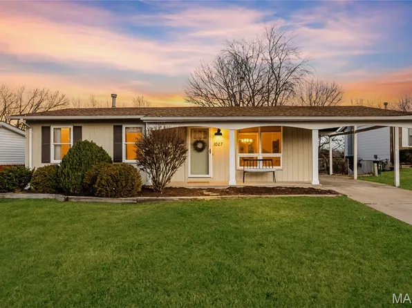 1027 Beso Ct, Fenton, MO 63026