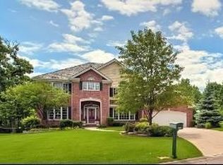 2229 Donegal Dr, Darien, IL 60561