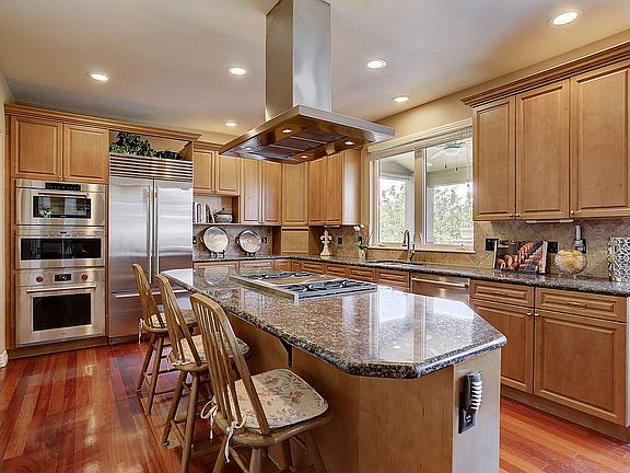 Sub-Zero refrig, WOLF ovens