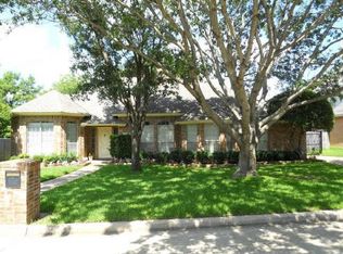 4104 Autumnwood Dr, Arlington, TX 76016