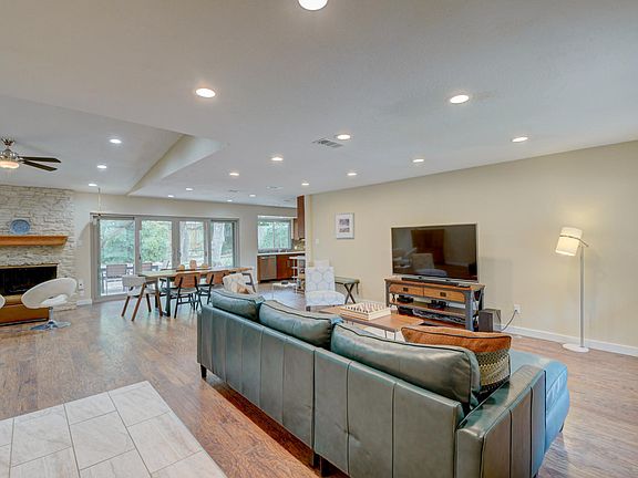 2nd image of 2147 Barton Hills Dr
